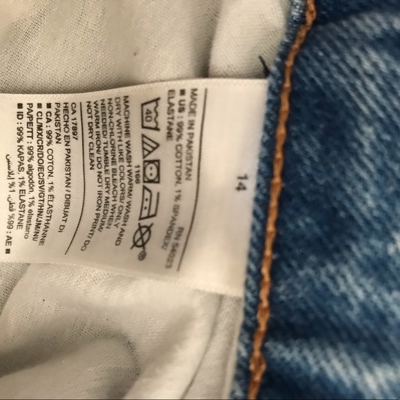 Old Navy Jeans - Picture 3 of 4